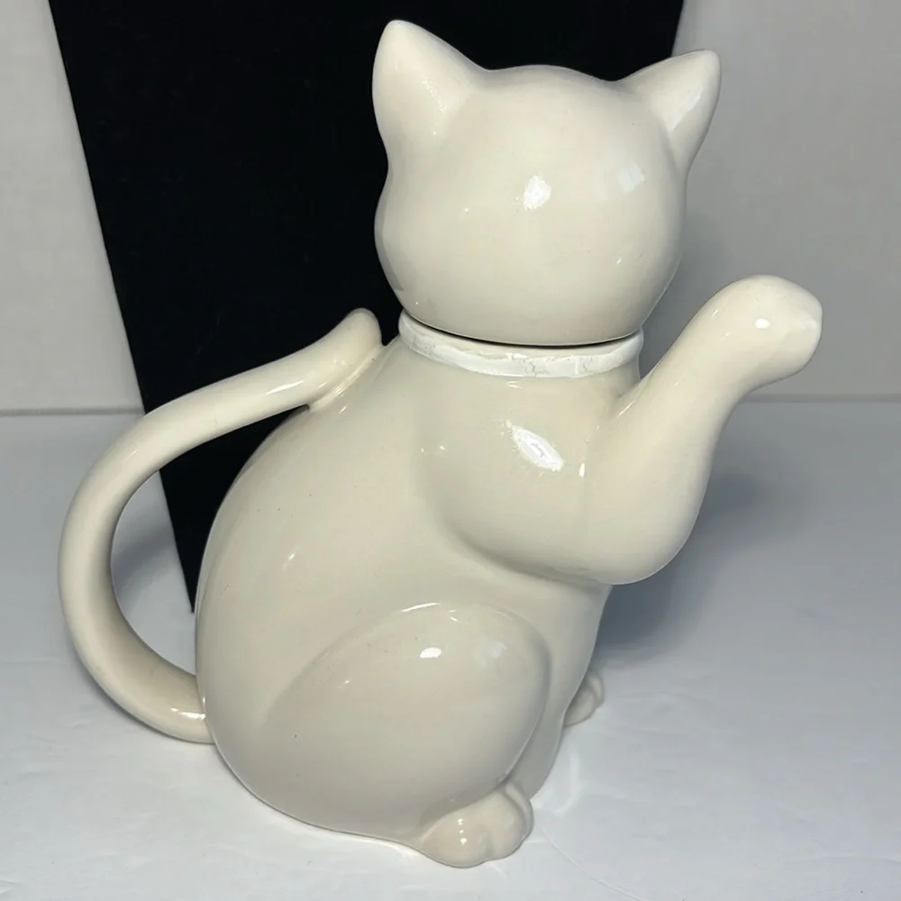VTG Cat Lidded Teapot By Crowning Touch Collection Japan White 6 5/8” Ceramic - Picture 6 of 10